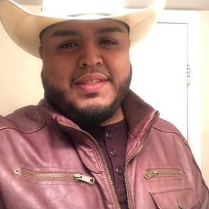 Meet your Posher, Erick